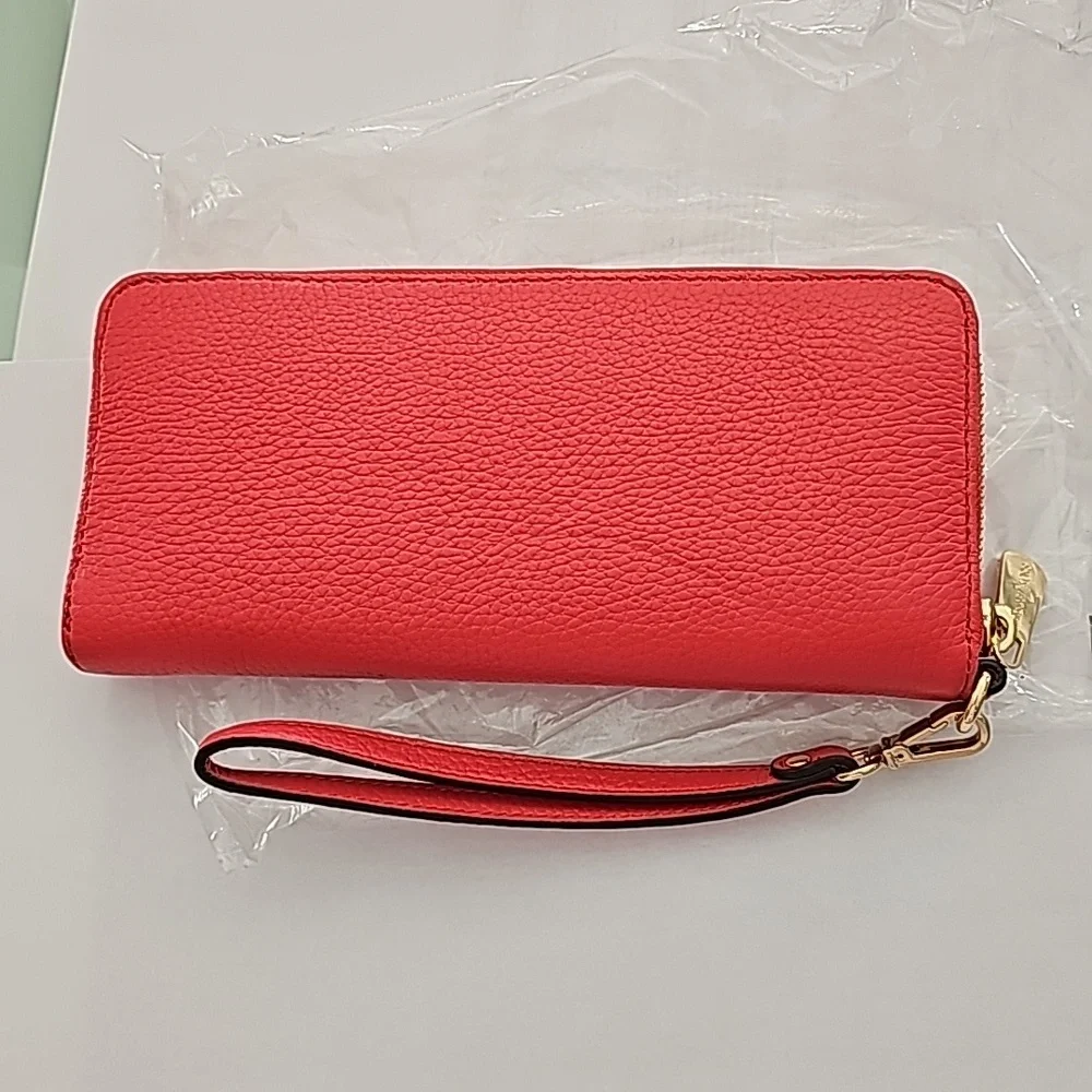 MK Wallet - Picture 3 of 8